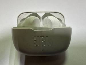 01-200243800: Jbl wave 200tws