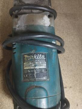 01-200244335: Makita ga9020s