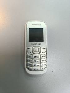 01-200212940: Samsung e1200i