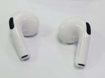 01-200246067: Apple airpods 3rd generation