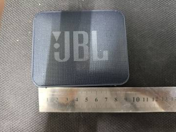 01-200233602: Jbl go essential