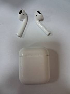 01-200245108: Apple airpods 2nd generation with charging case