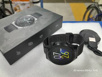 01-200030650: Smart Watch e13
