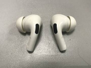 01-200205473: Apple airpods pro