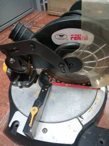 01-200232304: Feida mj2321d miter saw