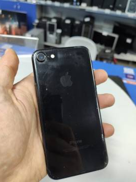 01-200204657: Apple iphone 7 32gb