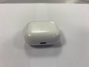 01-200213140: Apple airpods 3rd generation