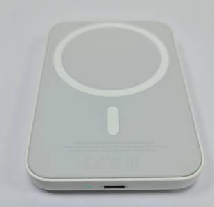 01-200272013: Apple magsafe battery pack