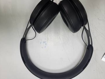 01-200243874: Monster beats ep on-ear headphones