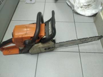 01-200190840: Stihl ms 230 c-be 40cm